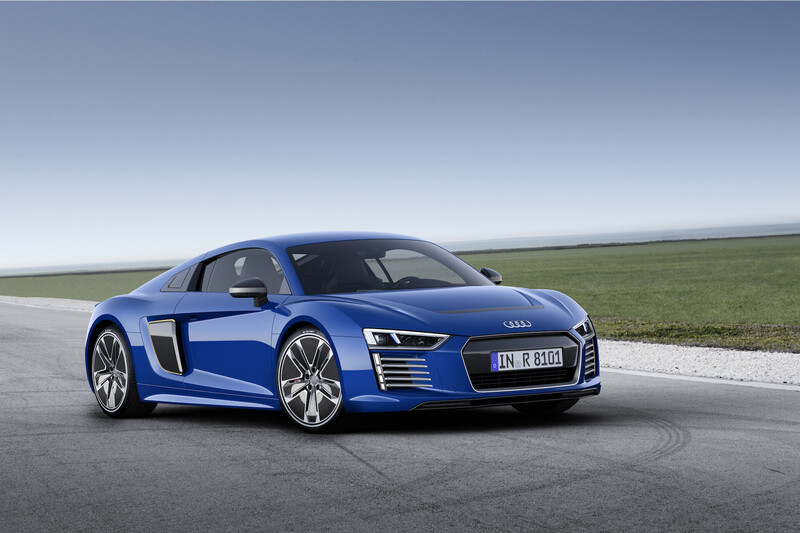 Audi R8 e-tron - zdjęcie