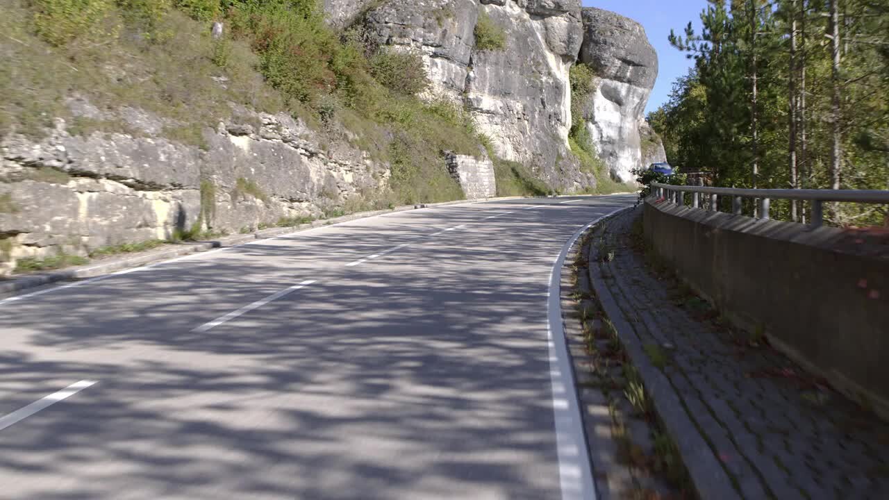 Footage: Audi Q5 Sportback Driving Scenes
