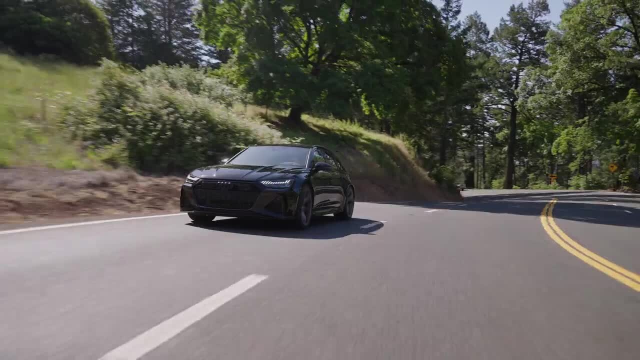 Footage: Audi RS 6 Avant performance Mythos black metallic 