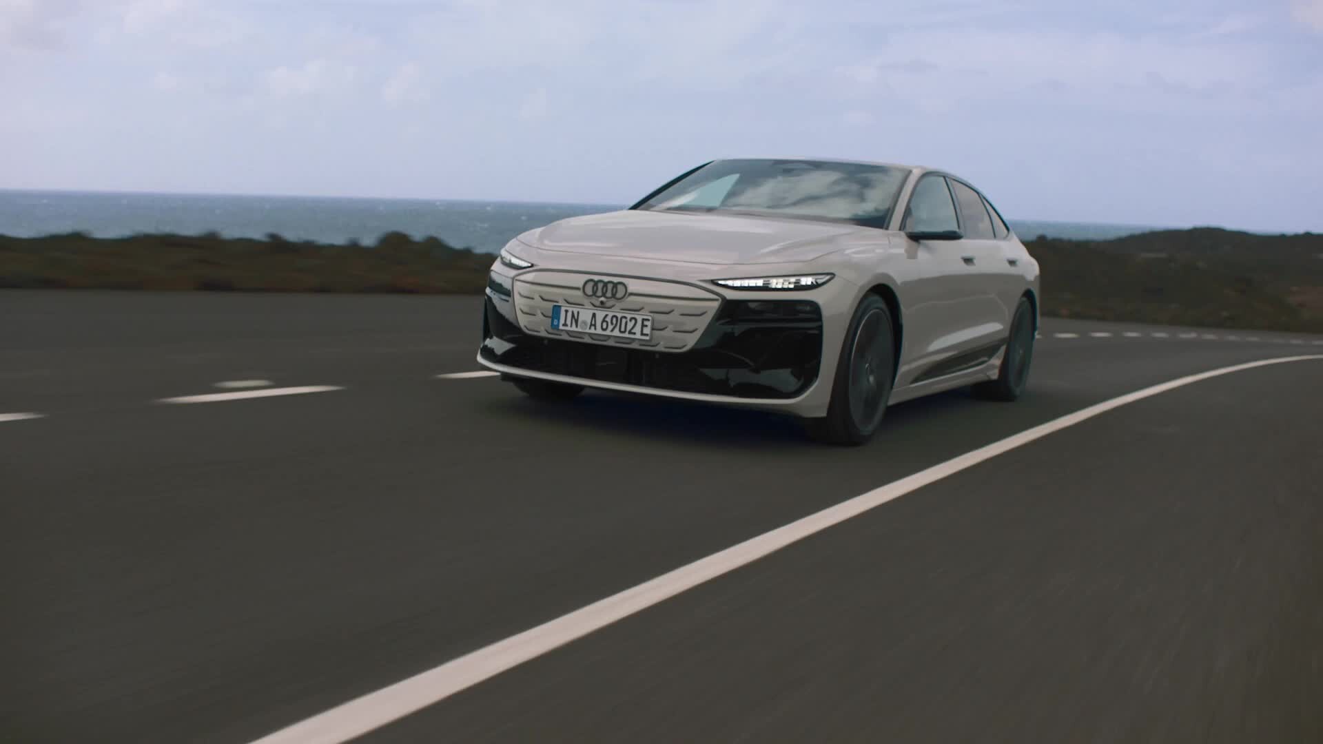 Audi A6 Sportback e-tron - Driving Scenes