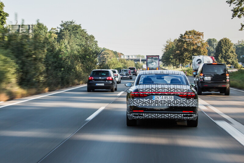 Kolejny poziom zautomatyzowanego prowadzenia: pilot jazdy w korkach Audi AI