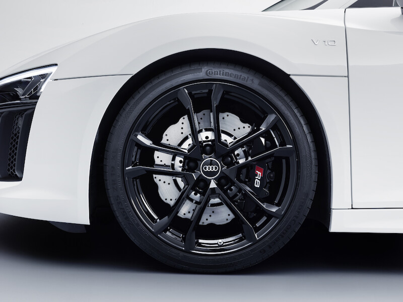 Czysta dynamika jazdy: nowe Audi R8 V10 RWS