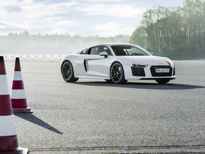 Czysta dynamika jazdy: nowe Audi R8 V10 RWS