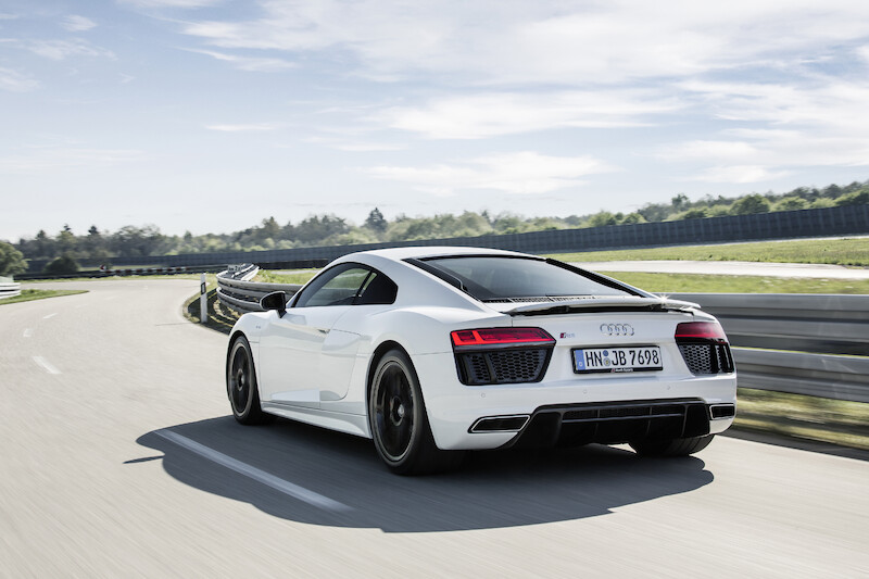 Czysta dynamika jazdy: nowe Audi R8 V10 RWS