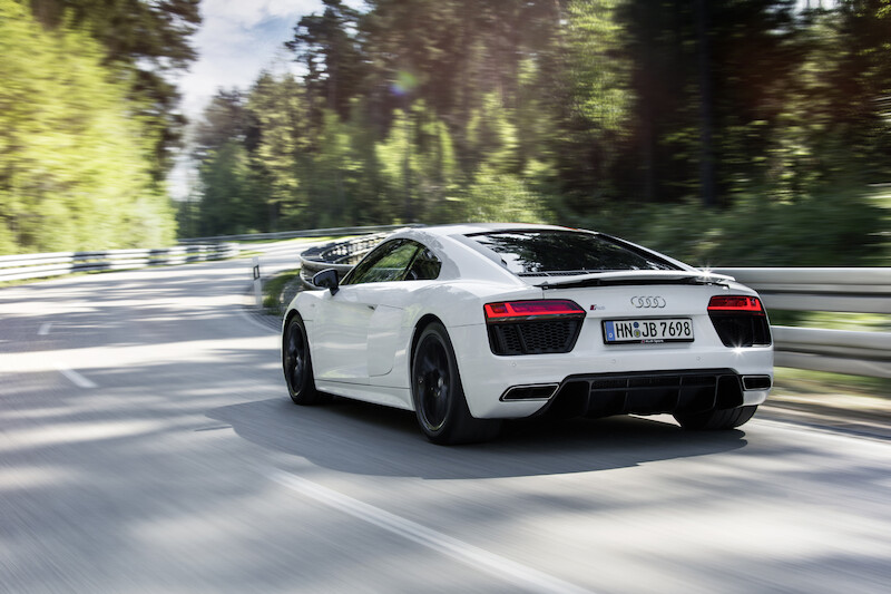 Czysta dynamika jazdy: nowe Audi R8 V10 RWS