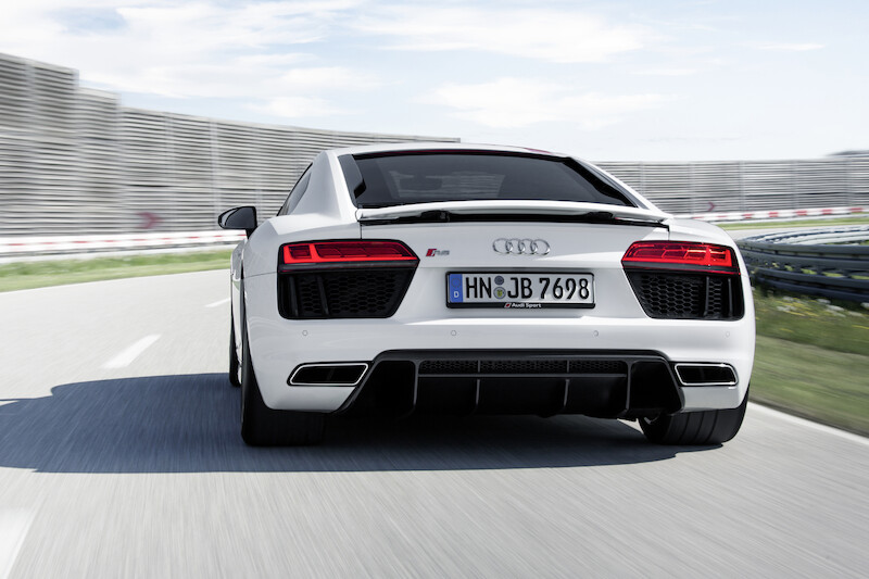 Czysta dynamika jazdy: nowe Audi R8 V10 RWS