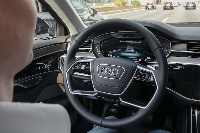 Zautomatyzowana jazda na nowym poziomie: pilot jazdy w korkach Audi AI