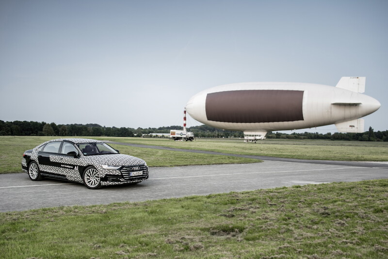 Zautomatyzowana jazda na nowym poziomie: pilot jazdy w korkach Audi AI