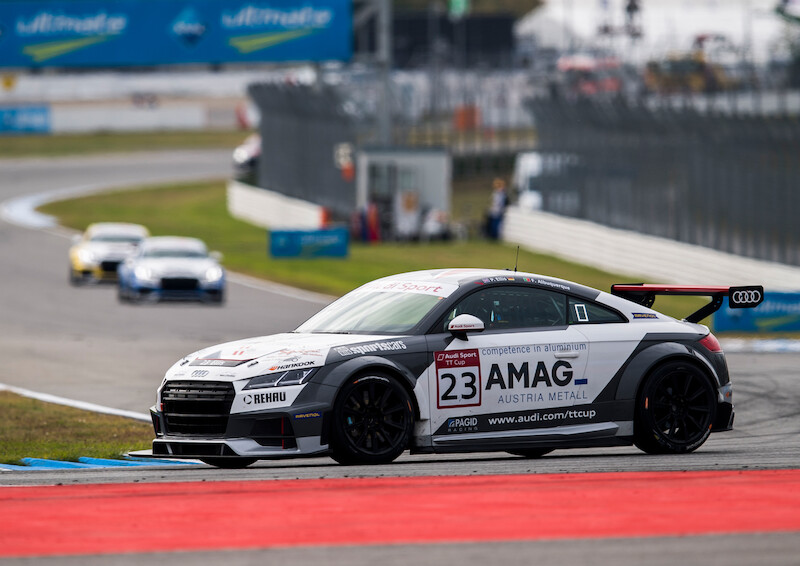 Philip Ellis wygrywa sezon 2017 Audi Sport TT Cup