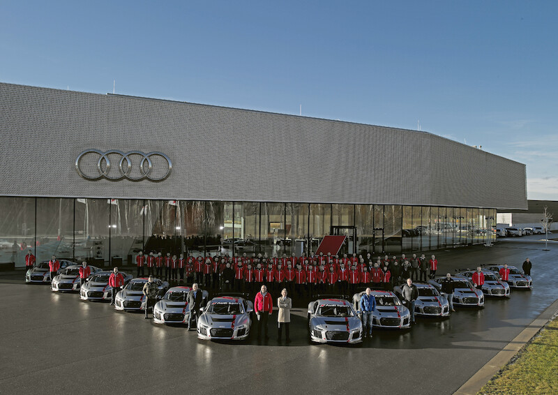 Pierwsi klienci odebrali nowe Audi R8 LMS GT 4