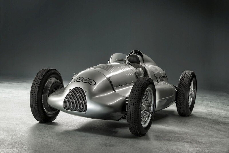 Trzy jubileusze Audi obchodzone na wystawie Techno Classica