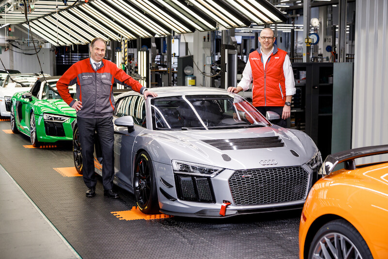W pełni zintegrowane: pięćdziesiąte Audi R8 LMS GT4 wyjechało z fabryki w Böllinger Höfe