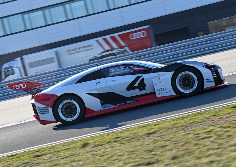 Audi e-tron Vision Gran Turismo: wprost z PlayStation na tor wyścigowy