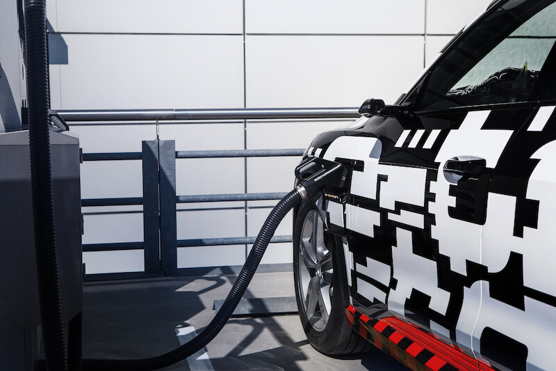 Audi e-tron