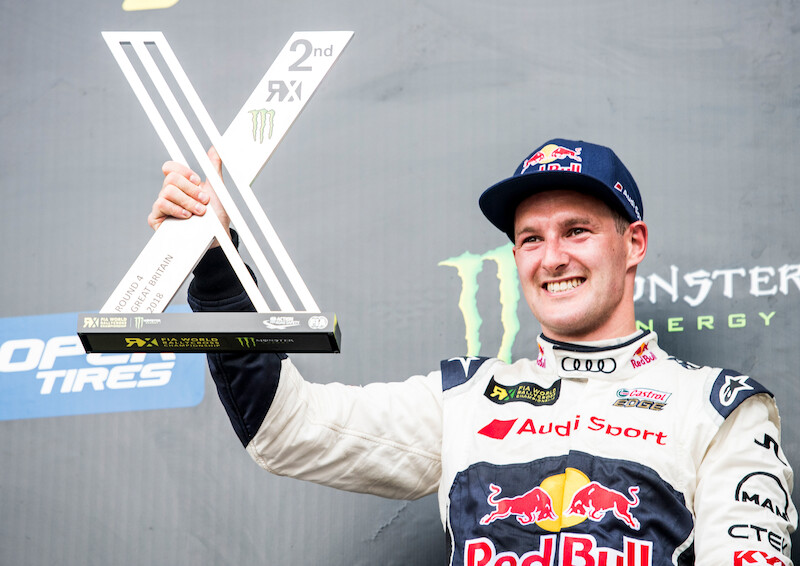 Kierowca Audi Andreas Bakkerud w Rallycrossowej rundzie na własnym podwórku