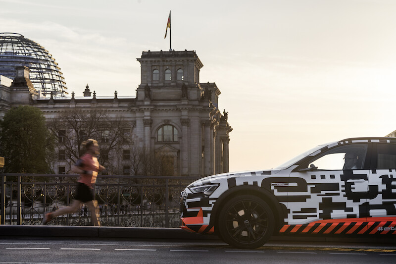Audi e-tron