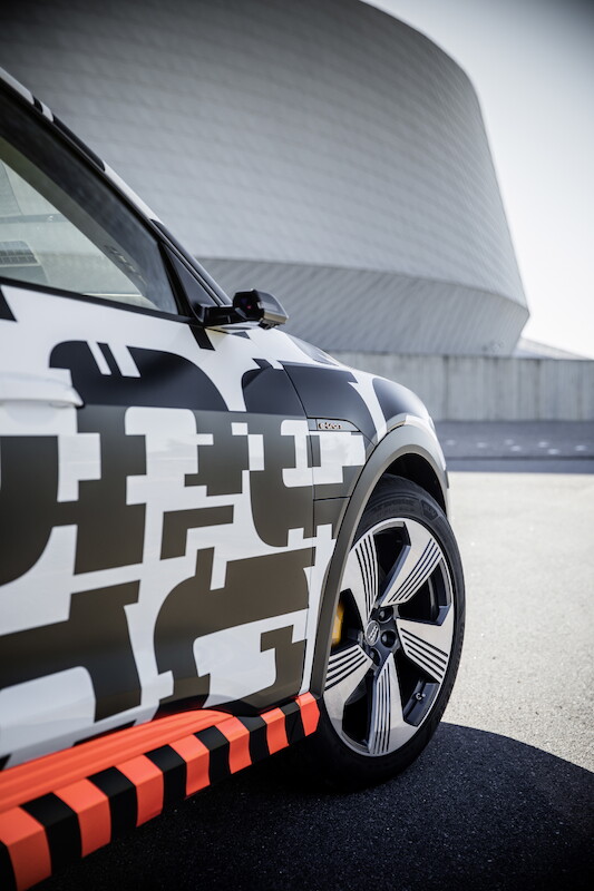 Audi e-tron