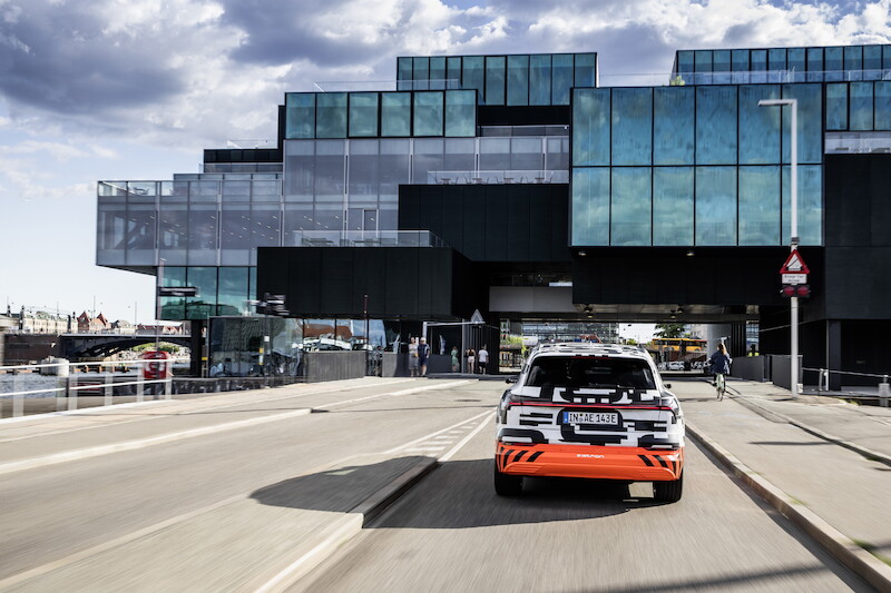 Audi e-tron