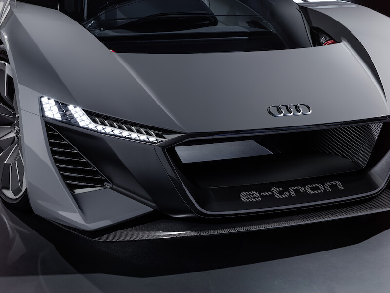 Światowa premiera w Pebble Beach – studyjne Audi PB18 e-tron