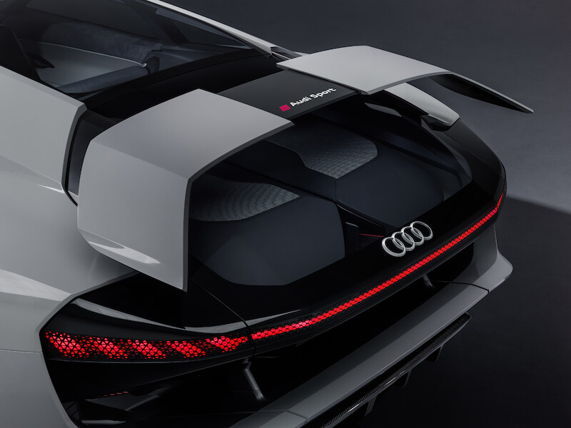 Światowa premiera w Pebble Beach – studyjne Audi PB18 e-tron
