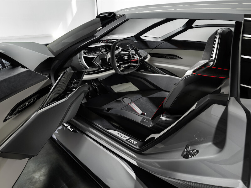 Światowa premiera w Pebble Beach – studyjne Audi PB18 e-tron