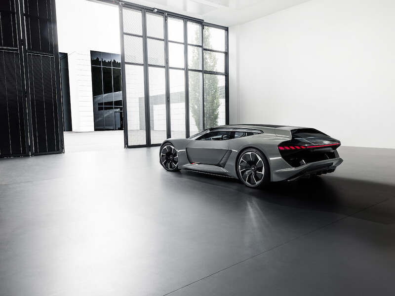Światowa premiera w Pebble Beach – studyjne Audi PB18 e-tron