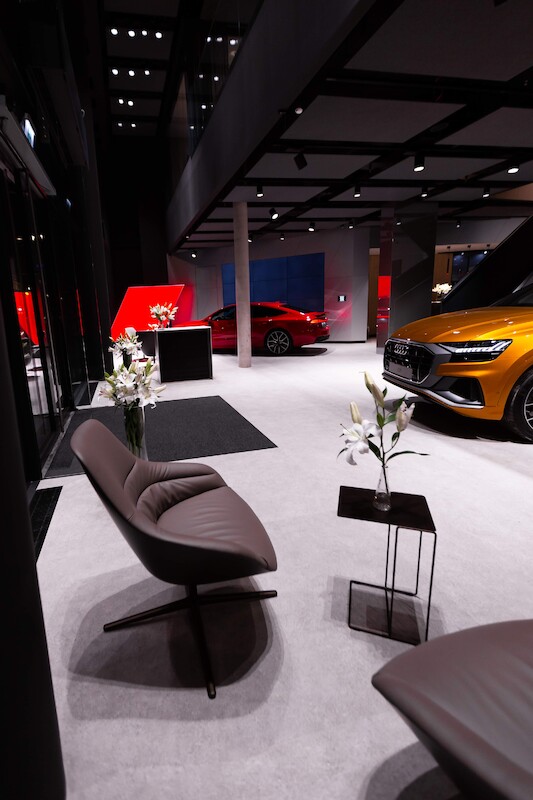 Audi City Warszawa: w stolicy ruszył wirtualny salon Audi