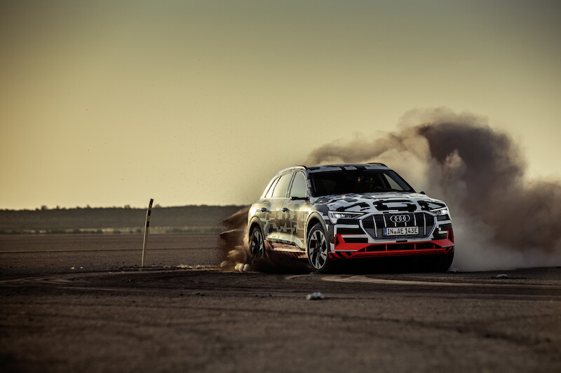 Power play: Audi e-tron, prototyp o elektryzującej dynamice
