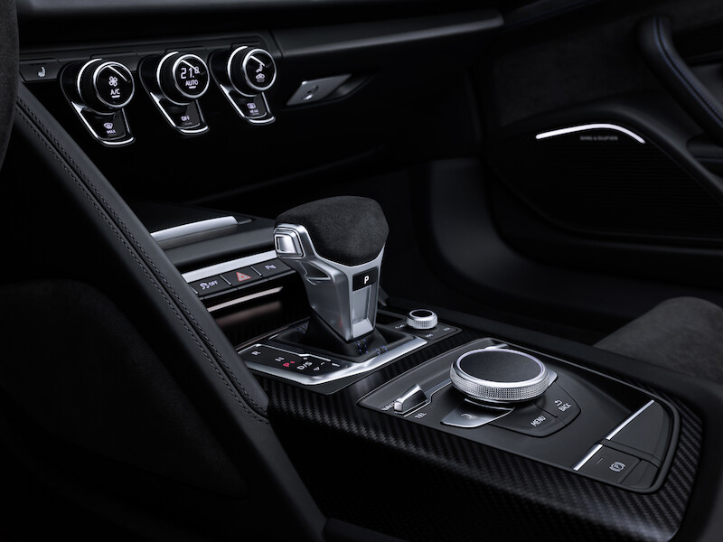 Najszybsze Audi teraz jeszcze mocniejsze: szeroko zakrojone odświeżenie Audi R8
