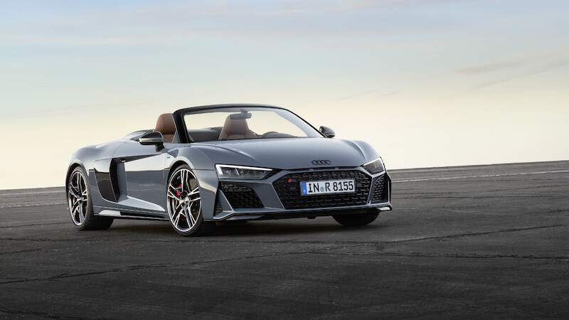 Najszybsze Audi teraz jeszcze mocniejsze: szeroko zakrojone odświeżenie Audi R8
