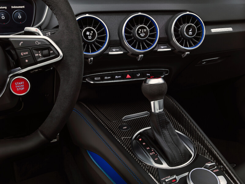 Kompaktowy samochód sportowy w swej szczytowej formie: nowe Audi TT RS Coupé