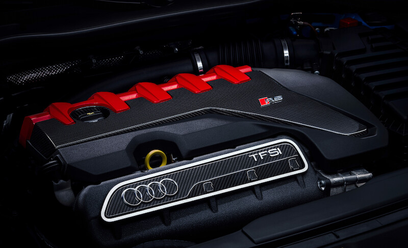 Kompaktowy samochód sportowy w swej szczytowej formie: nowe Audi TT RS Coupé