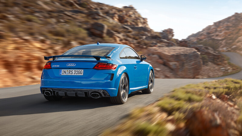 Kompaktowy samochód sportowy w swej szczytowej formie: nowe Audi TT RS Coupé