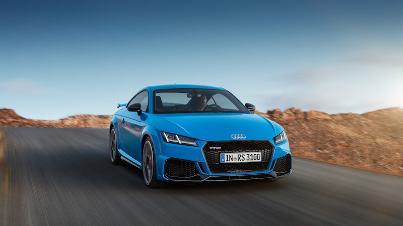 Kompaktowy samochód sportowy w swej szczytowej formie: nowe Audi TT RS Coupé