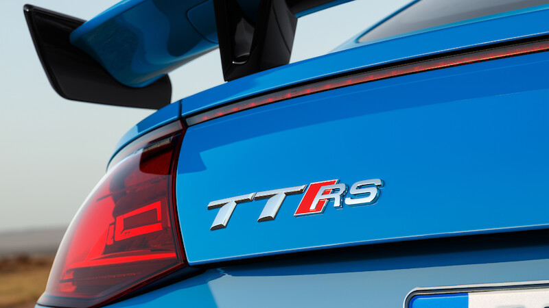 Kompaktowy samochód sportowy w swej szczytowej formie: nowe Audi TT RS Coupé