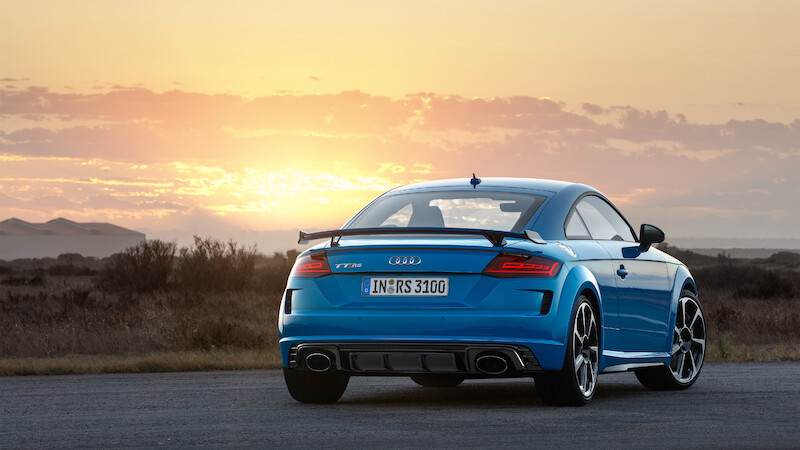 Kompaktowy samochód sportowy w swej szczytowej formie: nowe Audi TT RS Coupé