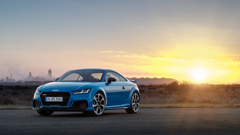 Kompaktowy samochód sportowy w swej szczytowej formie: nowe Audi TT RS Coupé