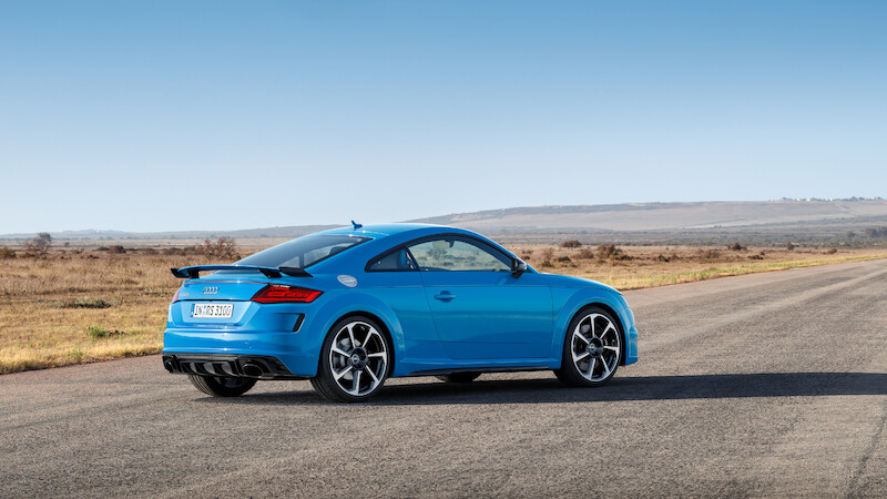 Kompaktowy samochód sportowy w swej szczytowej formie: nowe Audi TT RS Coupé