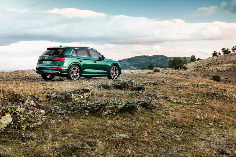 Nowe Audi SQ5 TDI: natychmiastowy efekt mocy z elektryczną sprężarką