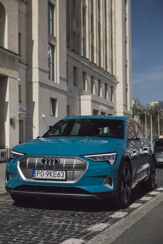 Audi e-tron