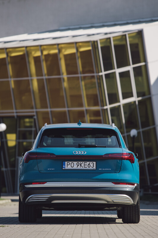 Audi e-tron