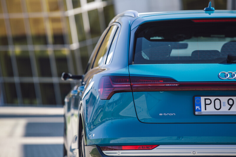 Audi e-tron