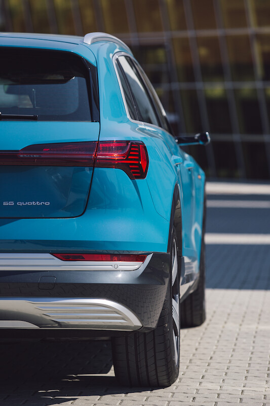 Audi e-tron