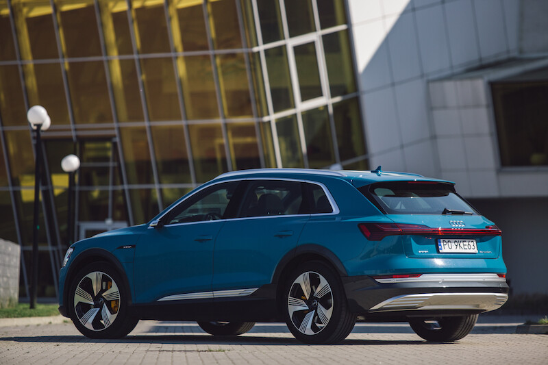 Audi e-tron
