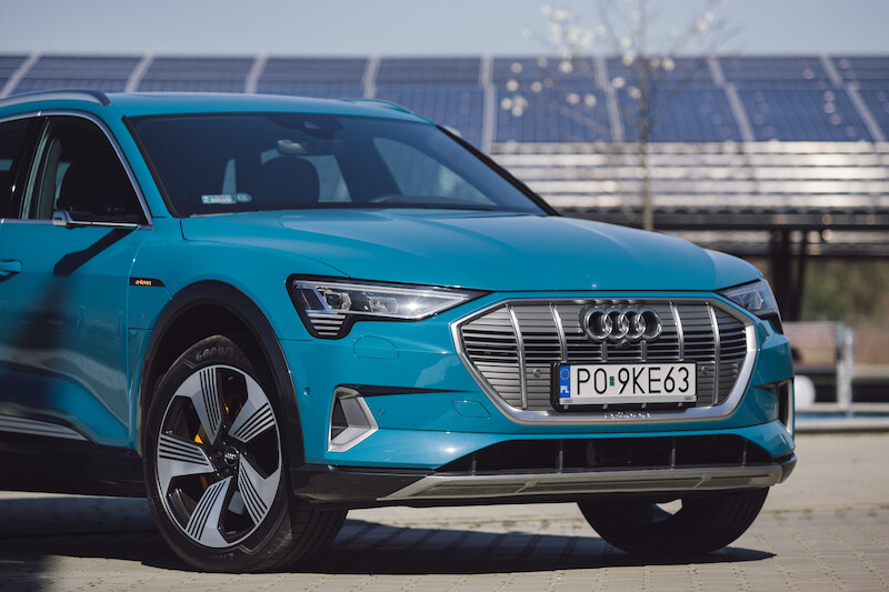 Audi e-tron