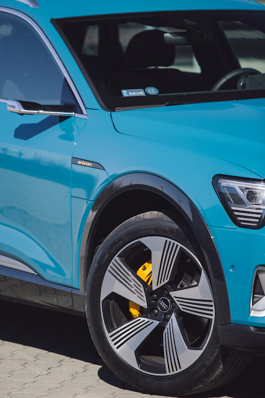Audi e-tron