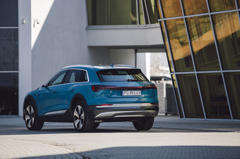Audi e-tron
