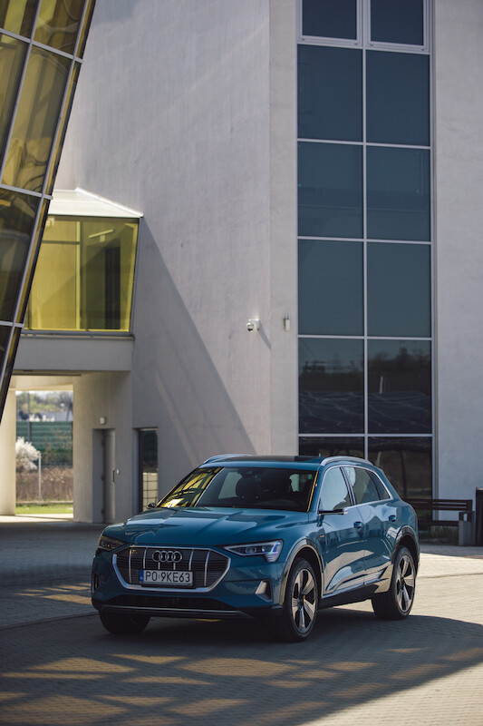 Audi e-tron