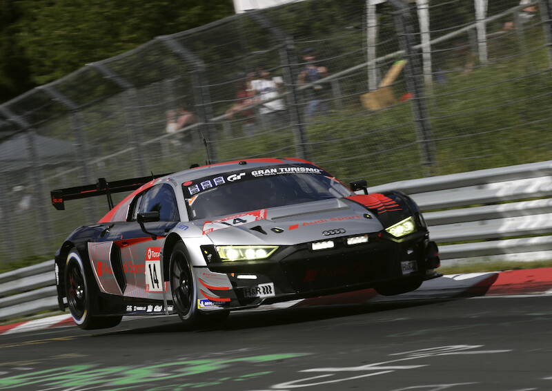 Audi Sport po raz piąty wygrywa 24-godzinny wyścig na torze Nürburgring