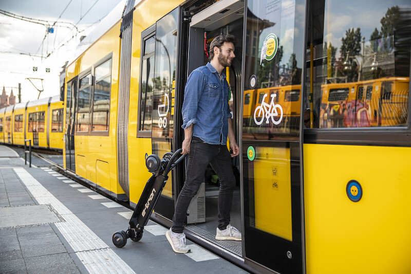 Audi e-tron Scooter: połączenie hulajnogi i deskorolki